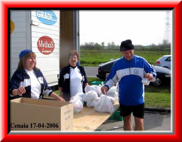 Ritiro pacco Gara.jpg