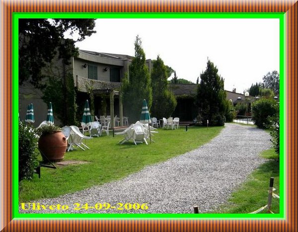 Uliveto...la Piscina  !!.jpg