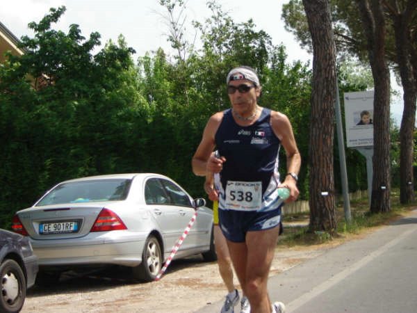 36° km.  Maratona di Pisa 17.05.09 104.jpg