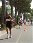 36° km.  Maratona di Pisa 17.05.09 074.jpg