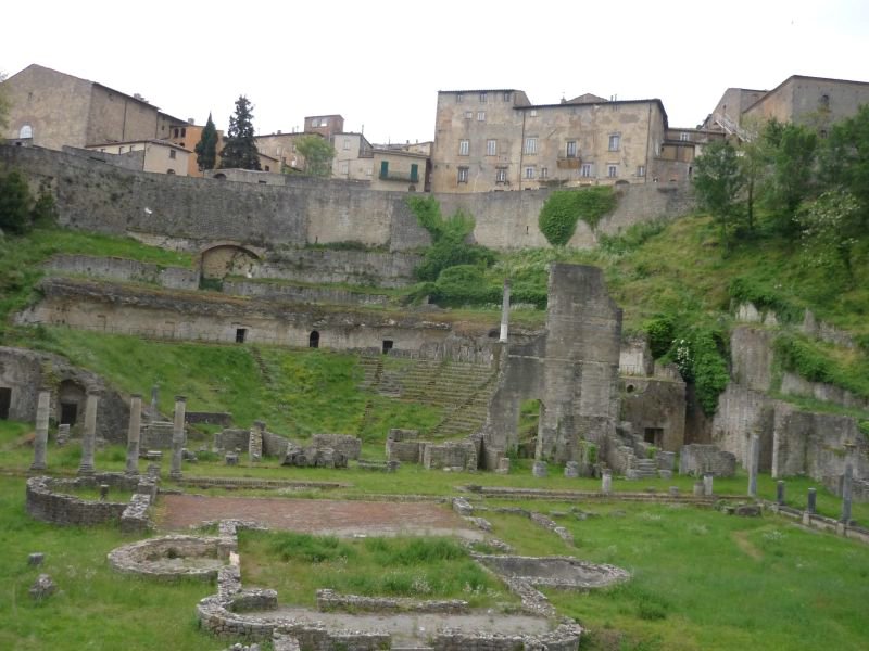 Volterra 070.JPG