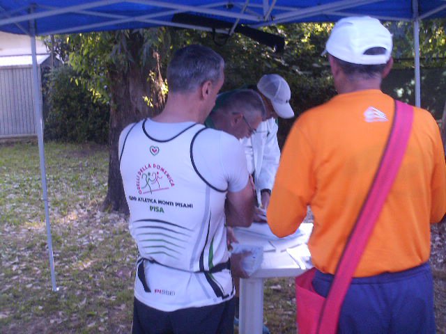 42° SGAMBATA SULLE COLLINE VERSILIESI- LUCCA  12.05.2013 010.JPG