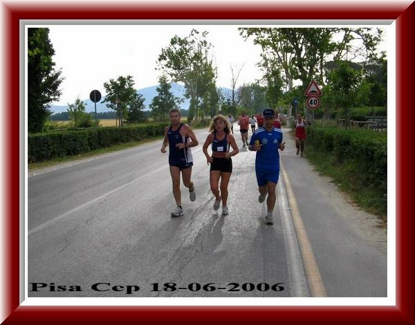 Mariella in lontananza  !!.jpg