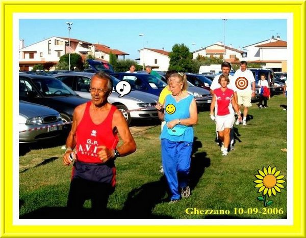 Felici alla fine della corsa.jpg